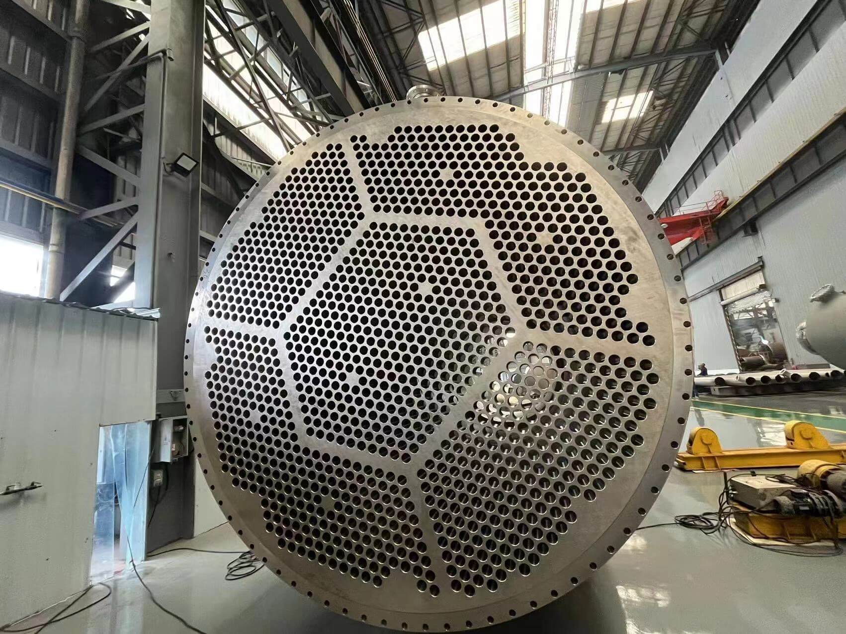 Heat Exchanger5 jinglei jlc heat exchanger, high pressure vessels, high-pressure vessels, Heavy Duty Forged Steel Pressure Vessel, high pressure vessel, jinglei, JLC, steel pressure vessel, Cra Clad and Lined Steel Pipes, Clad Pipes, welded clad pipe, welding clad pipes, jinglei, jlc, metal clad pipe, Alloy Cladded Pipe, CRA cladded pipe, JLC Welded Pipe, clad pipe solution
